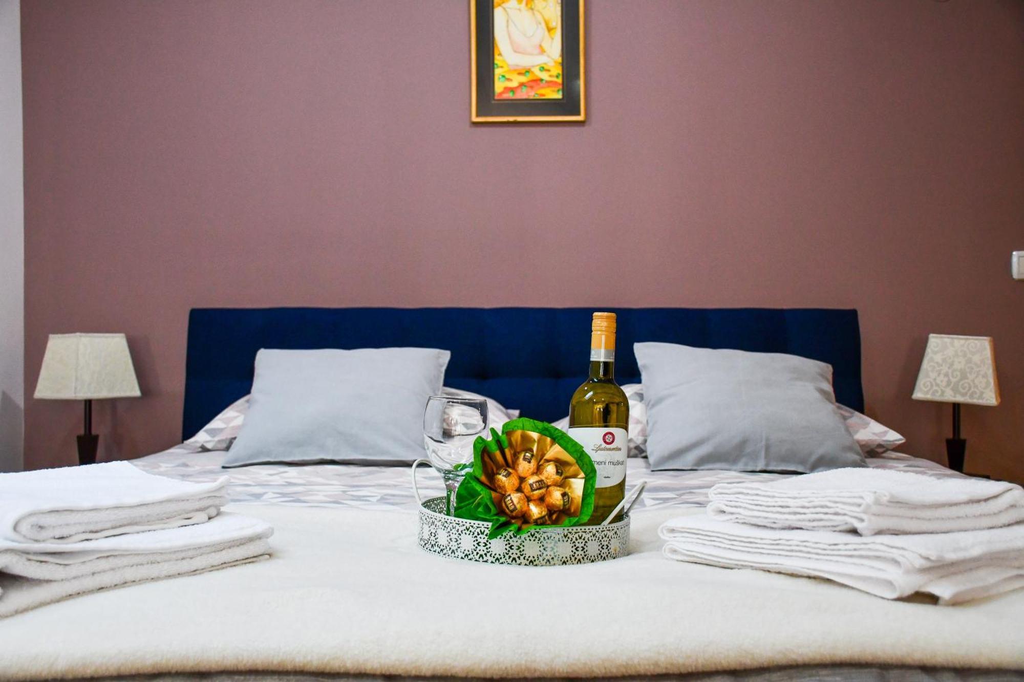 Studio Apartment Oaza Sisak Esterno foto